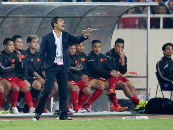 HLV Hữu Thắng với áp lực chỉ tiêu vào chung kết SEA Games 29