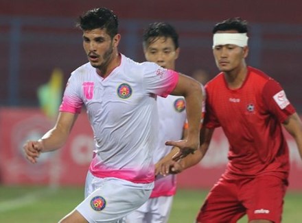 V League 2017 Cú sốc đầu tiên