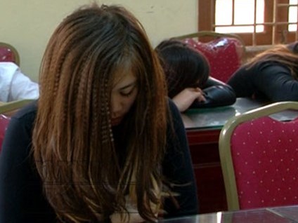 Chân dung 9X môi giới mại dâm qua mạng