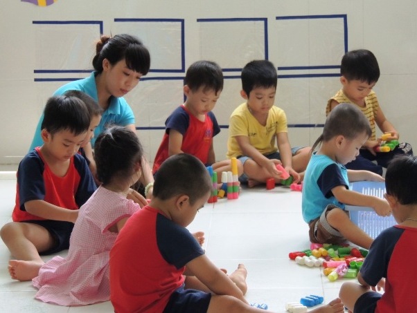 Rà soát giáo viên điều chuyển dạy mầm non và tiểu học