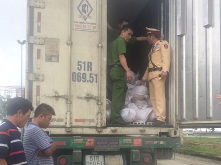 Chuẩn bị tuồn 2 tấn heo sữa ngoại không rõ nguồn gốc vào nhà hàng, khách sạn