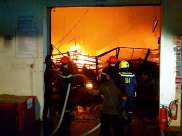 Cháy lớn tại công ty TNHH Việt Nam Suzuki