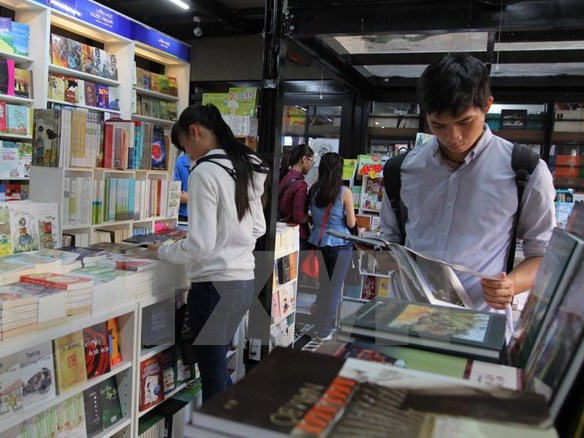 Lễ hội Đường sách Tết Đinh Dậu ở TPHCM diễn ra từ ngày 25 1