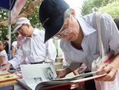 Phố sách Xuân Đinh Dậu tại Hà Nội kéo dài trong một tuần