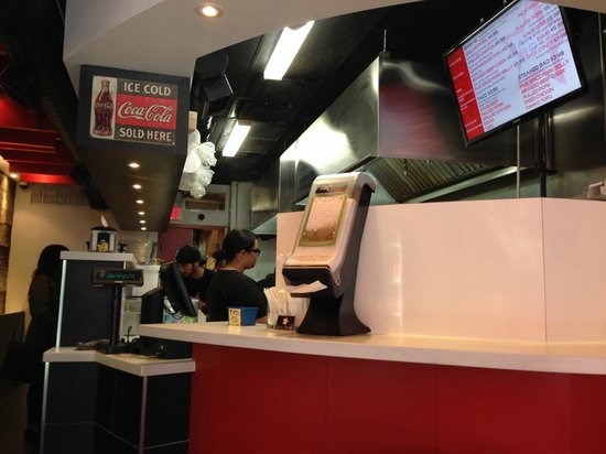 4 nhà hàng Việt lọt top 100 nhà hàng nấu ăn ngon nhất Canada