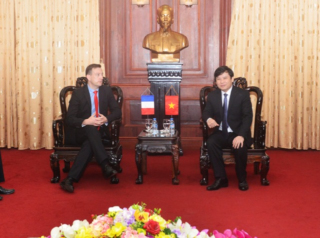 Đồng chí Lê Minh Trí, Viện trưởng VKSNDTC tiếp ông Bertrand Lortholary, Đại sứ Cộng hòa Pháp tại Việt Nam