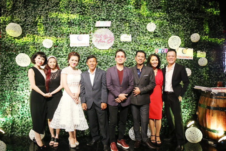 Ca sĩ Quang Minh cùng Ngôi sao Bolero kẹo kéo bất ngờ tham gia Tình Bolero hoan ca