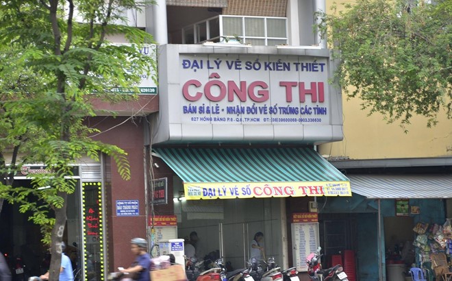 Dùng súng cướp đại lý vé số ở Sài Gòn