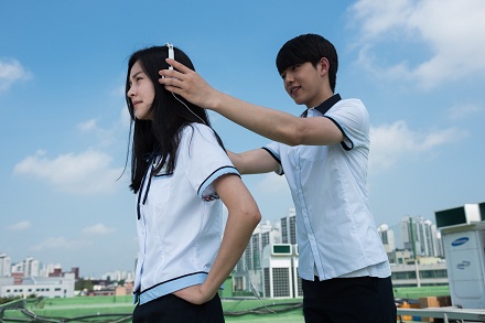 Bởi vì anh yêu em hứa hẹn mang đến những cung bậc cảm xúc lạ