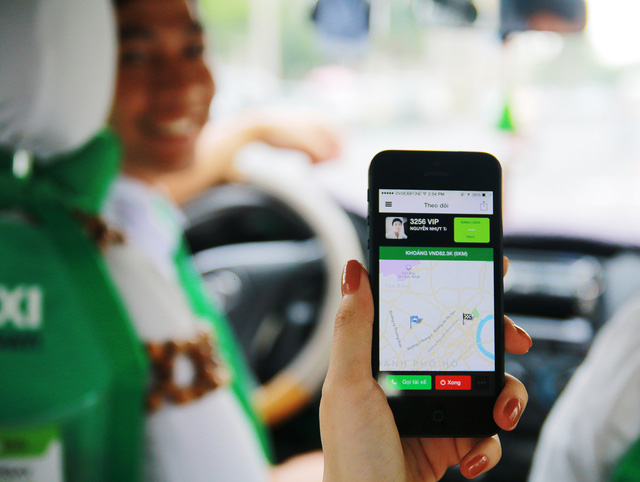 Hợp tác với Grab Taxi, tài xế phải nộp bao nhiêu tiền thuế