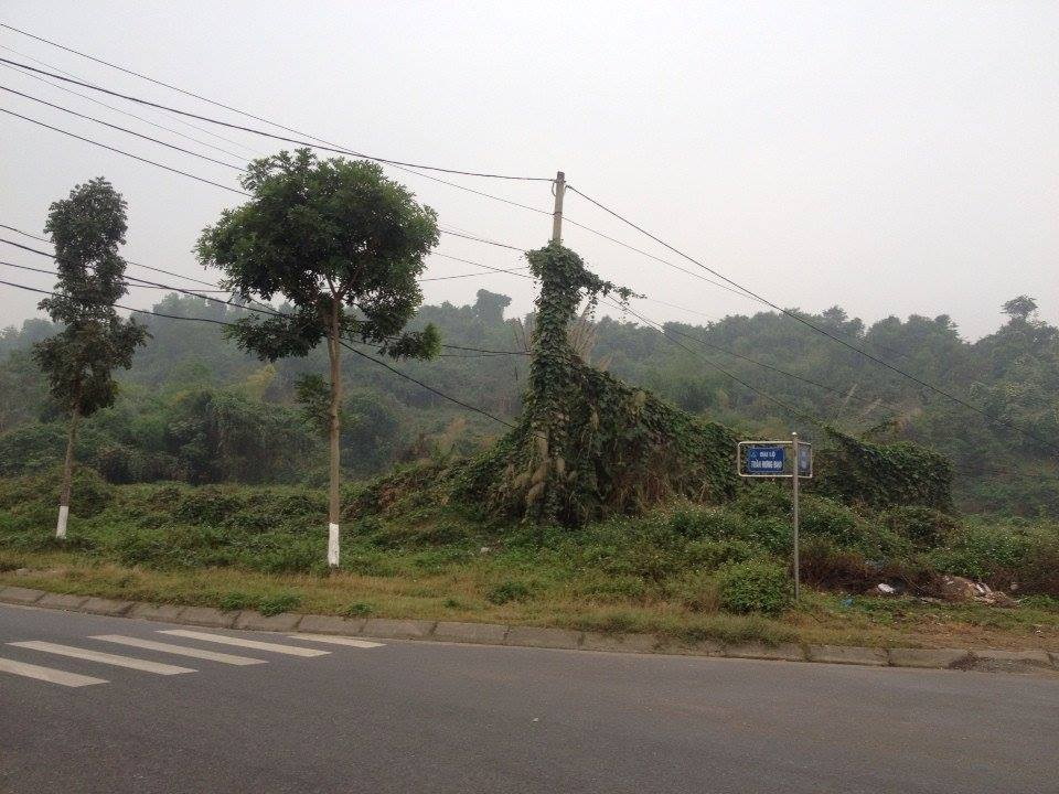 Dư luận cho rằng khu đất dự án sau khi đường cao tốc Hà Nội - Lào Cai đã bị đội giá 