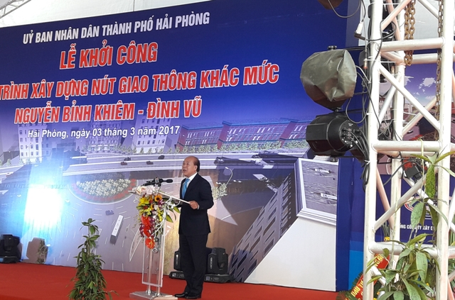 Đồng chí Nguyễn Văn Công - Thứ trưởng Bộ GTVT phát biểu tại buổi lễ