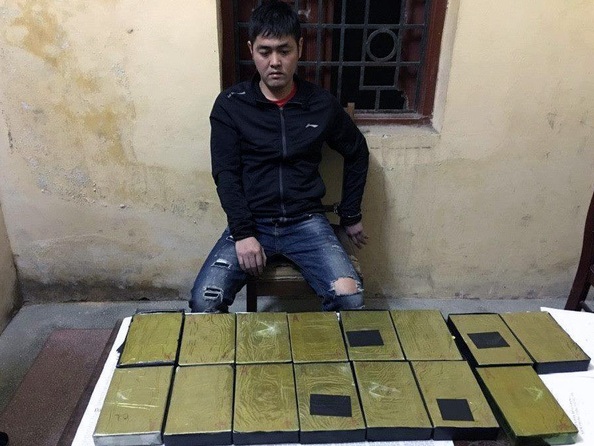 Trùm ma túy trong đường dây hơn 1 000 bánh heroin bỏ xe chạy trốn