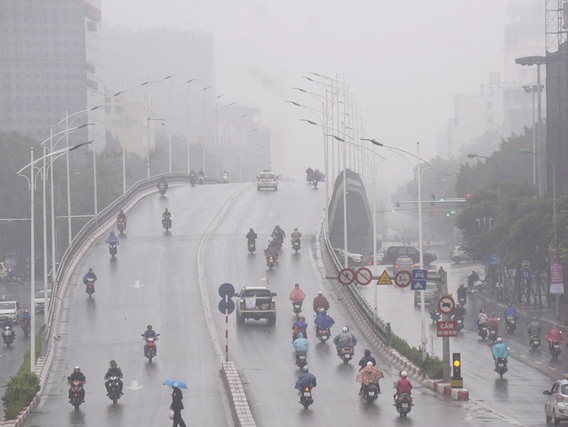 Miền Bắc đón đợt lạnh mới, tình trạng ẩm ướt còn tiếp diễn