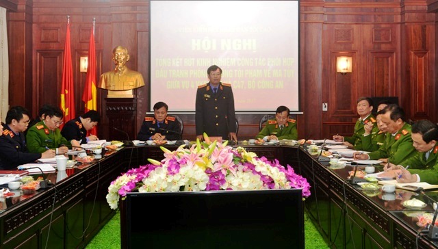 Đồng chí Trần Công Phàn, Phó Viện trưởng VKSNDTC phát biểu tại Hội nghị
