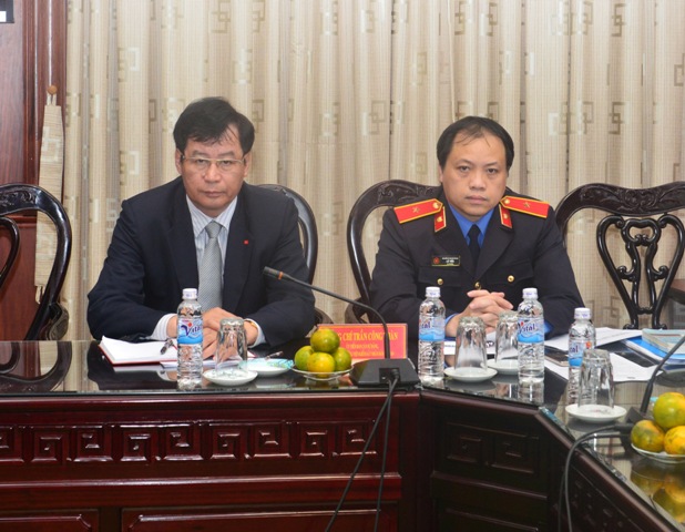Đồng chí Trần Công Phàn, Phó Viện trưởng VKSNDTC phát biểu tại buổi Tọa đàm 