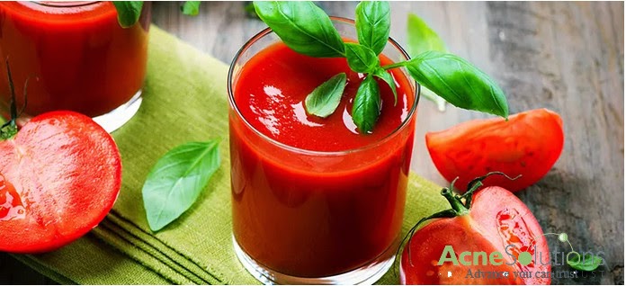 Xay một cốc sinh tố cà chua đúng cách