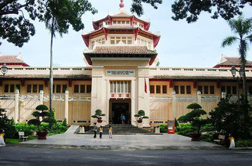 Bảo tàng lịch sử Việt Nam 