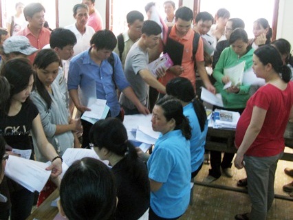 Ba trường hợp bắt buộc tham gia bảo hiểm thất nghiệp