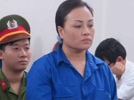 Người đàn bà cầm đầu đường dây buôn nghìn bánh heroin