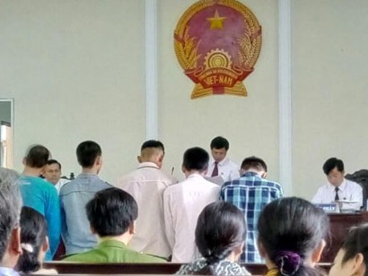 Hơn 20 năm tù cho băng cướp nhí