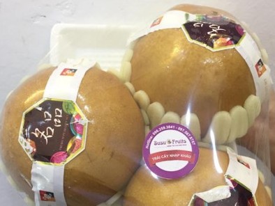 Cháy hàng hoa quả nhập ngoại giá cắt cổ