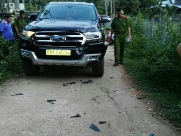 Khởi tố cán bộ địa chính huyện lái xe tông chết người