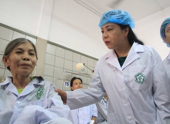 Khởi tố vụ án 7 bệnh nhân chạy thận tử vong