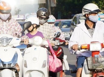 Đêm nay, mưa rào và giông sẽ giải nhiệt nắng nóng kỷ lục 42 độ ở Bắc bộ