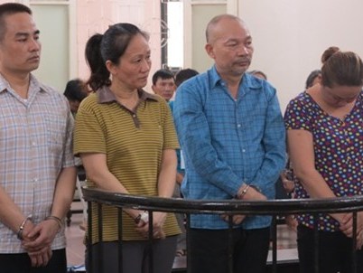 Người đàn bà thất nghiệp dùng bổn cũ vẫn kiếm tiền tỷ dễ như chơi