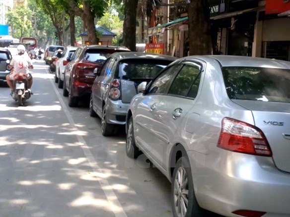 Thêm một tuyến phố Hà Nội triển khai đỗ xe theo ngày chẵn, lẻ