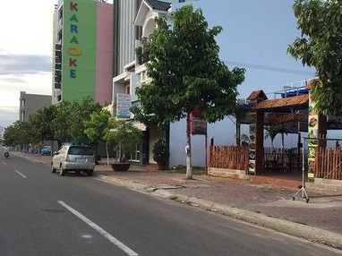 Nam thanh niên bị đâm chết vì ghẹo gái trước quán Bar