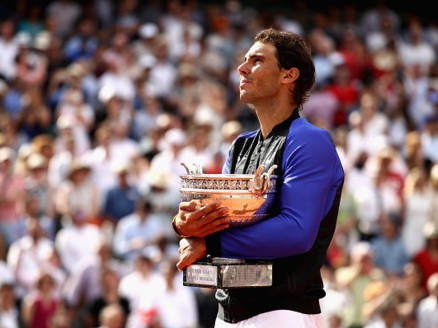 Hủy diệt Wawrinka, Nadal lần thứ 10 vô địch Roland Garros