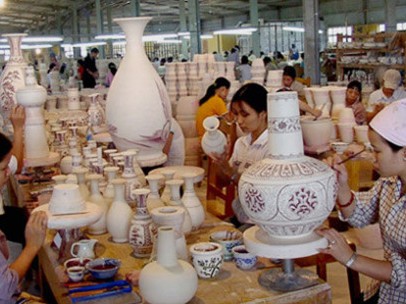 Luật hỗ trợ DNNVV tặng quà gì cho doanh nghiệp