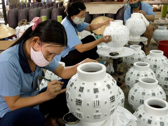 Chuyển hóa theo tinh thần xây dựng một Nhà nước kiến tạo