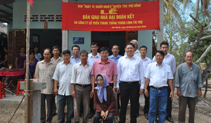 Tiền Giang Nỗ lực xóa nghèo ở huyện cù lao