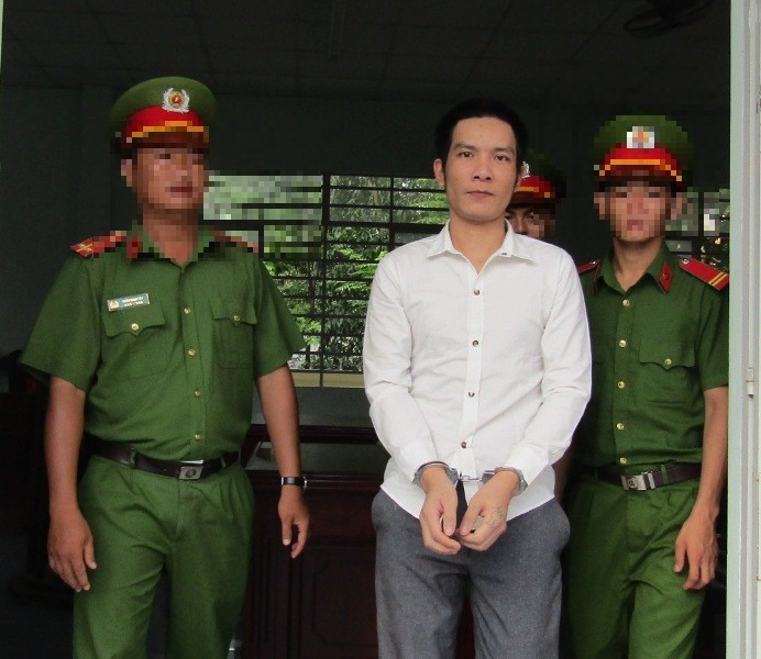 Tây Ninh Một bị cáo, hai tội danh