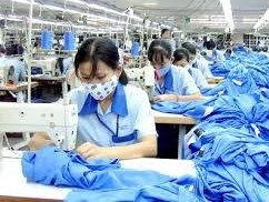 Phí lao động của Việt Nam ngang bằng Thái Lan