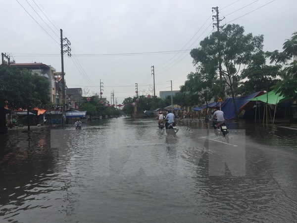 Hà Nội mưa rải rác từ 19-21 6, cuối tuần nắng nóng trở lại