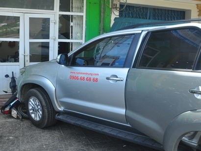 Quảng Trị Xe ô tô tải gây tai nạn liên hoàn