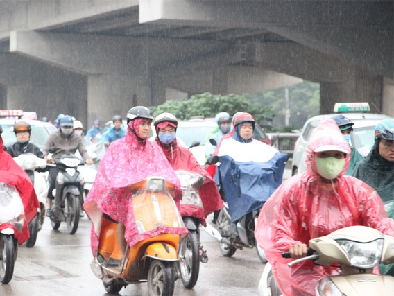Chiều tối nay Hà Nội mưa giông