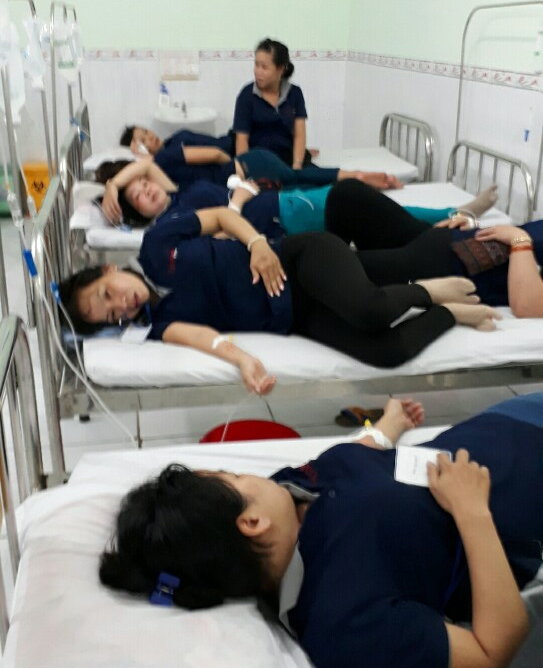 Gần 200 công nhân nhập viện nghi ngộ độc thực phẩm