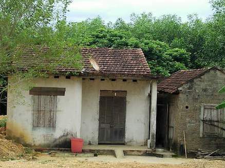 Nộp mình cho cảnh sát khi đâm cô giáo mầm non 11 nhát