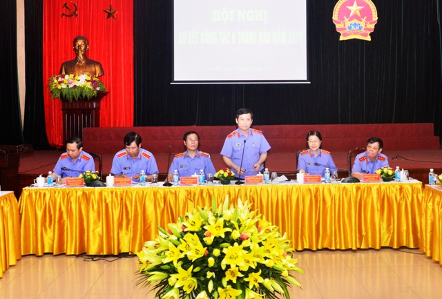  Đồng chí Lê Minh Trí, Ủy viên Trung ương Đảng, Viện trưởng VKSNDTC phát biểu kết luận Hội nghị 