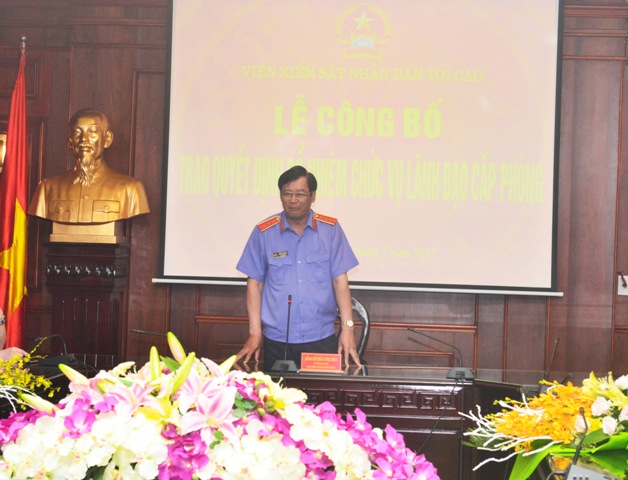  Đồng chí Trần Công Phàn, Phó Viện trưởng VKSNDTC phát biểu tại buổi Lễ