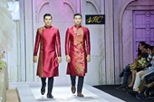 Minh Châu thiết kế áo dài cưới dành cho thế giới thứ 3