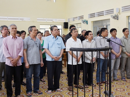 Nữ đại gia thủy sản vụ lừa hơn 1 000 tỷ đồng lĩnh án