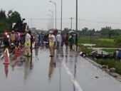 Thừa Thiên- Huế Ô tô tông xe máy, 2 người tử vong