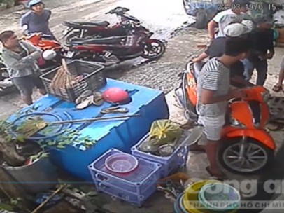 Nhóm côn đồ đòi giết cả nhà nạn nhân để đòi nợ