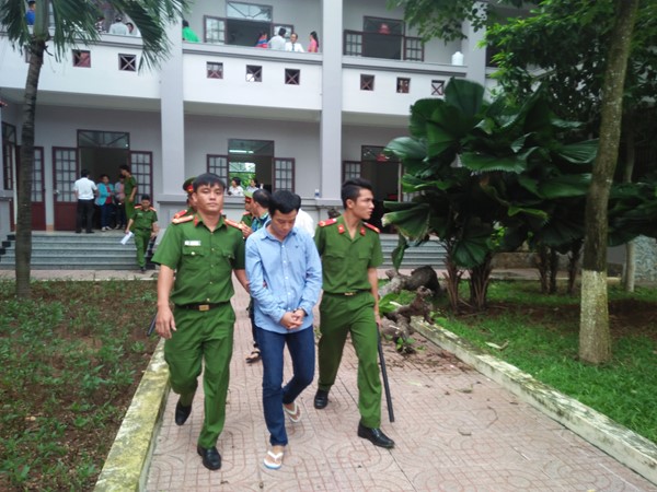 Chủ mưu vụ tiêm máu nhiễm HIV vào bé 2 tuổi thoát tội nhờ giấy tâm thần